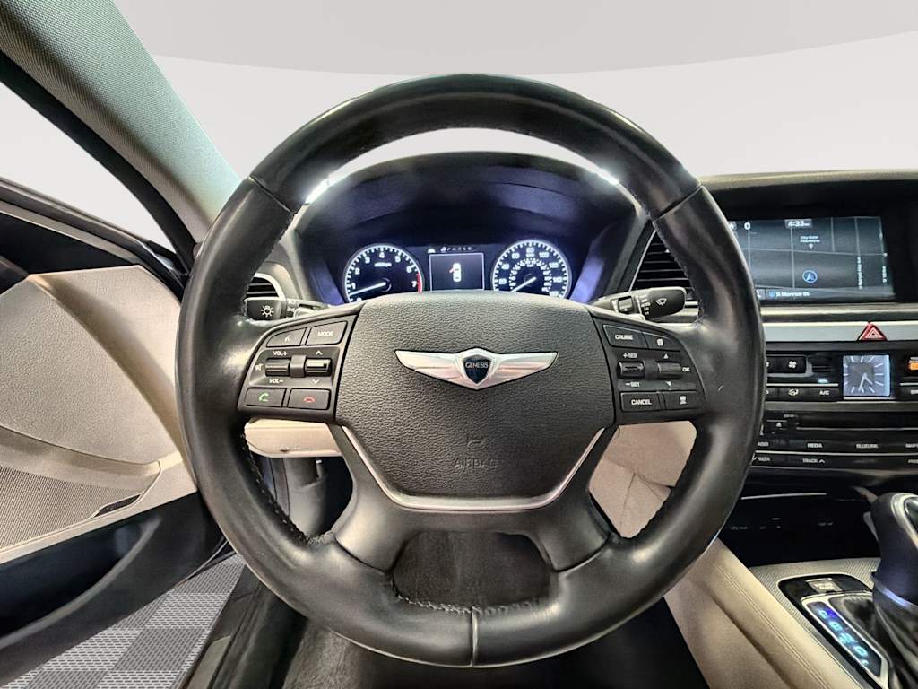 Thumbnail: 2015 Hyundai Genesis - 8