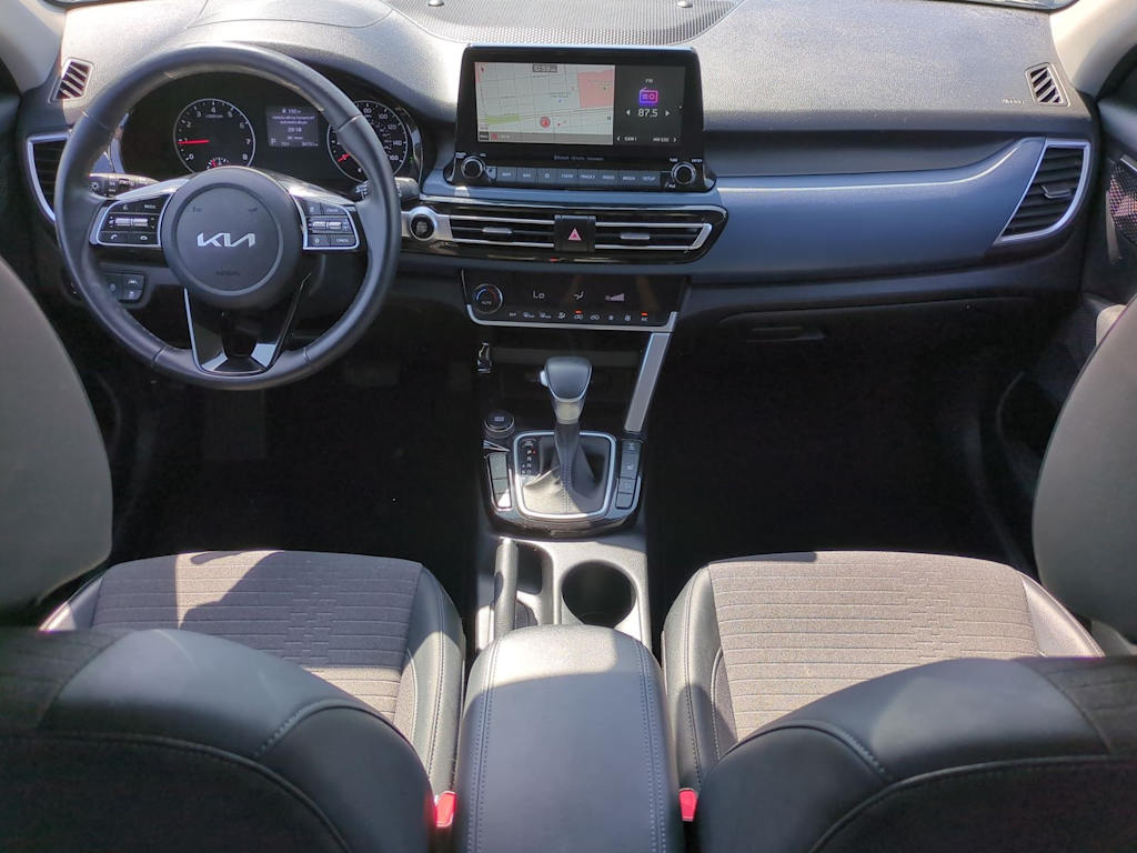 2022 Kia Seltos Nightfall Edition 10
