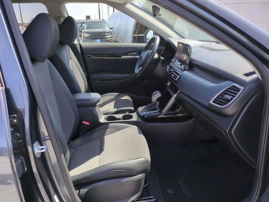 2022 Kia Seltos Nightfall Edition 12