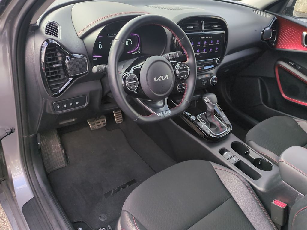 Thumbnail: 2023 Kia Soul - 3