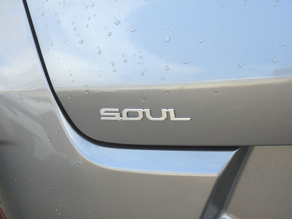 Thumbnail: 2023 Kia Soul - 26