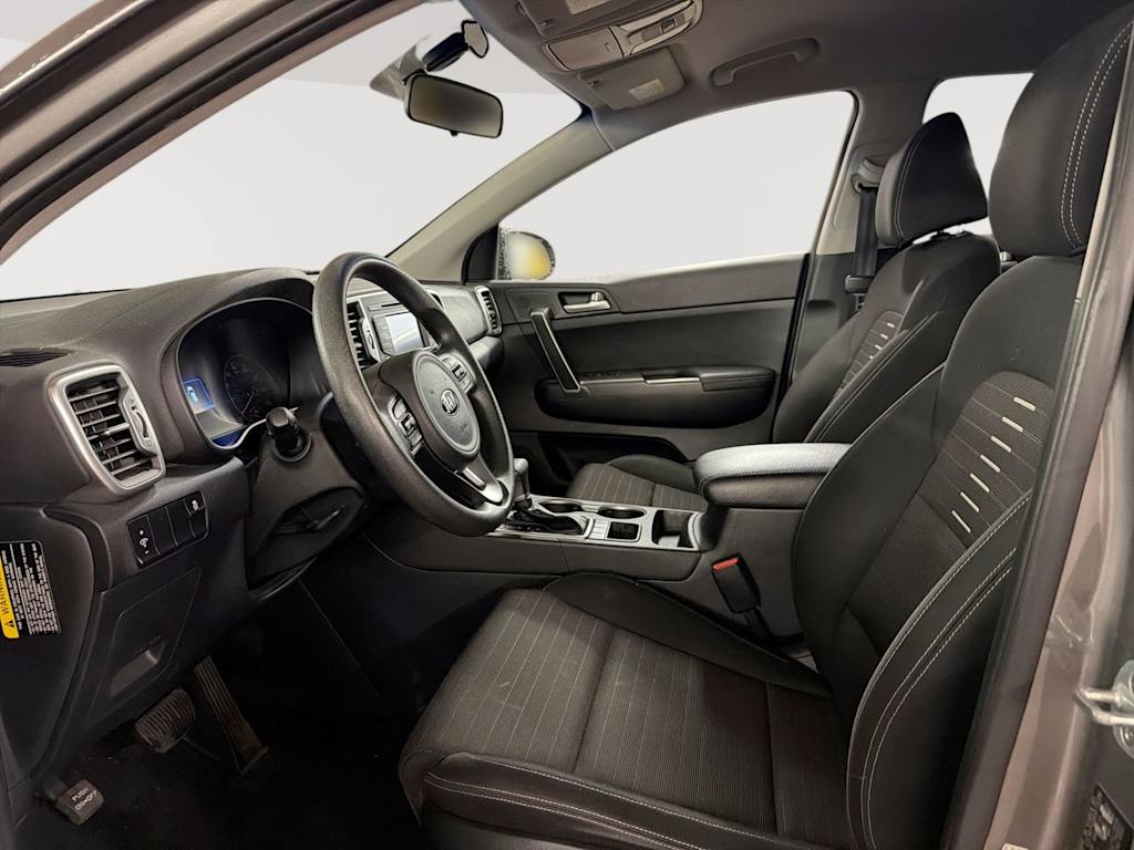 Thumbnail: 2018 Kia Sportage - 9