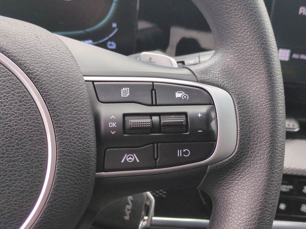Thumbnail: 2023 Kia Sportage - 30