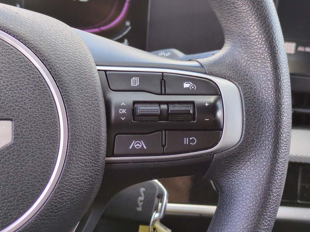 2024 Kia Sportage LX 31