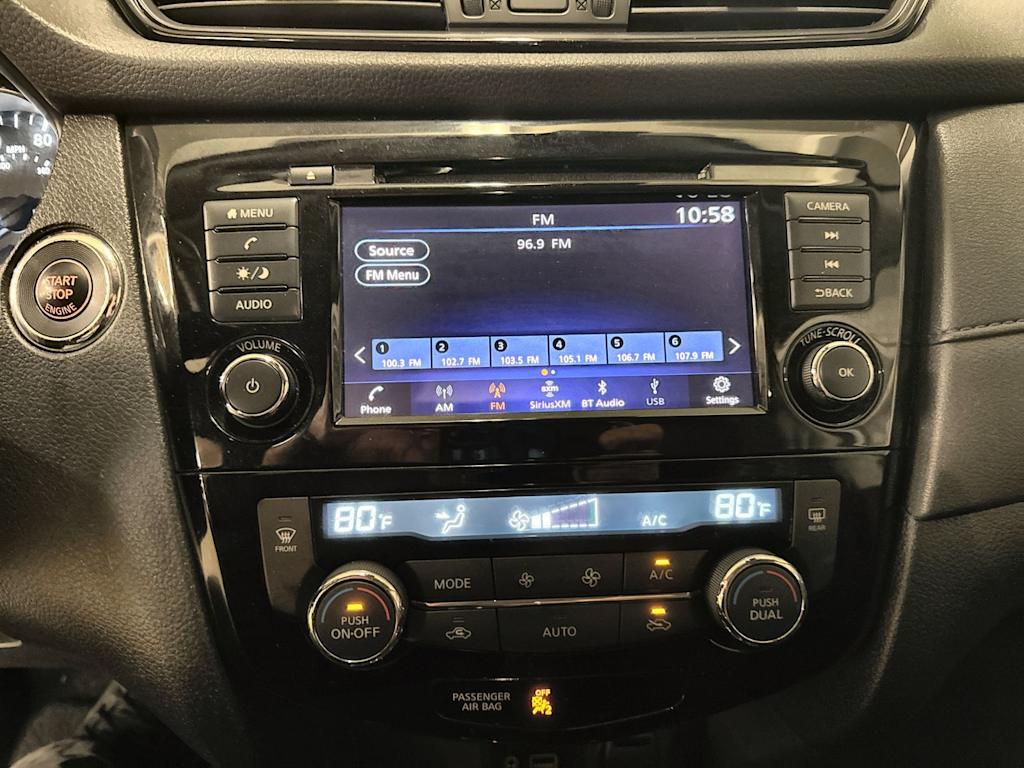 Thumbnail: 2019 Nissan Rogue - 32