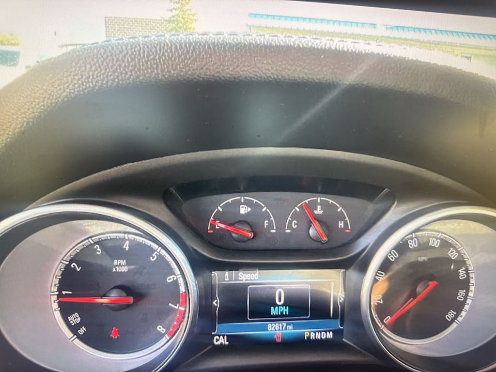 Thumbnail: 2018 Buick Regal - 17