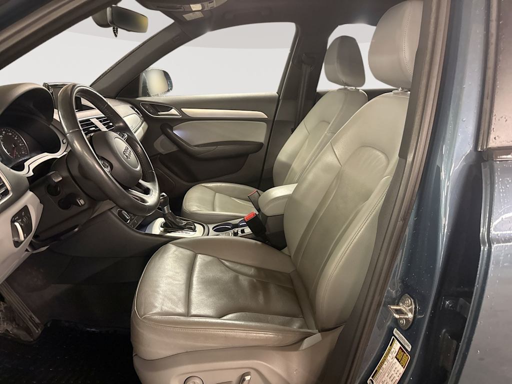 Thumbnail: 2018 Audi Q3 - 11