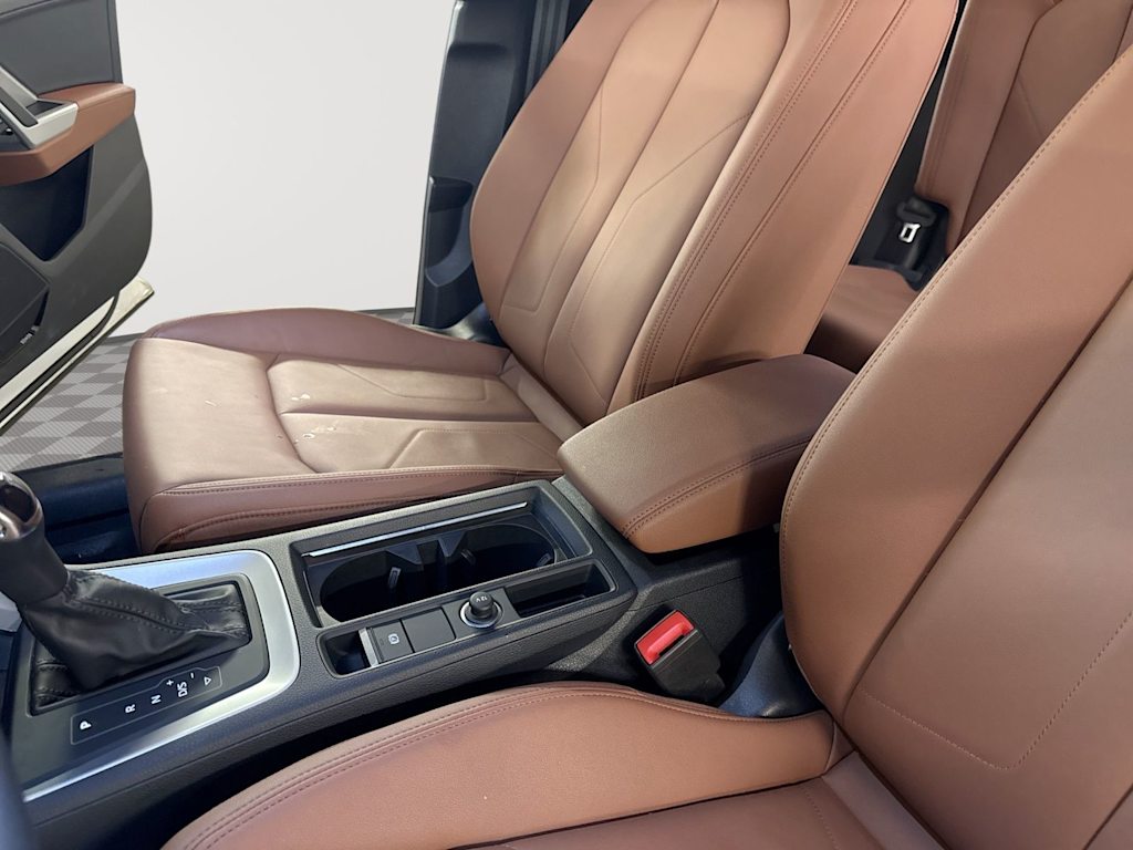 Thumbnail: 2024 Audi Q3 - 29