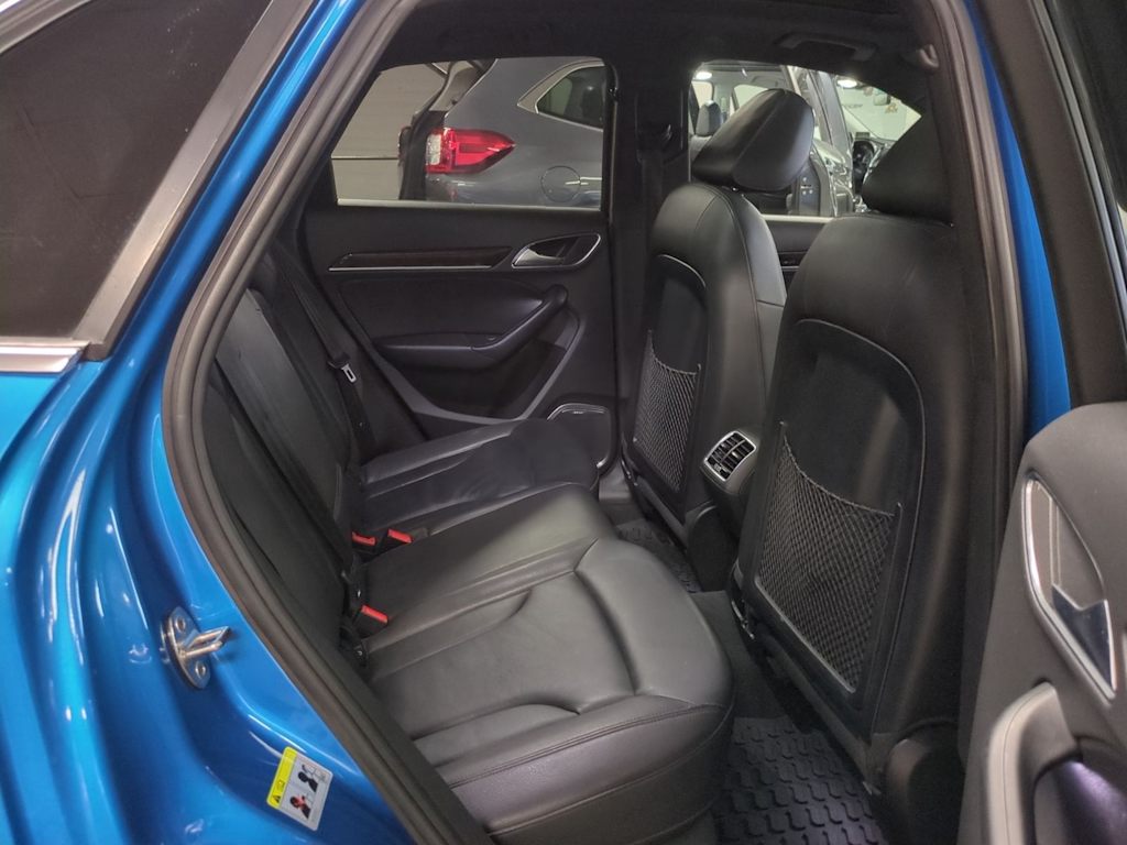Thumbnail: 2016 Audi Q3 - 29