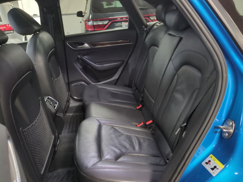Thumbnail: 2016 Audi Q3 - 28