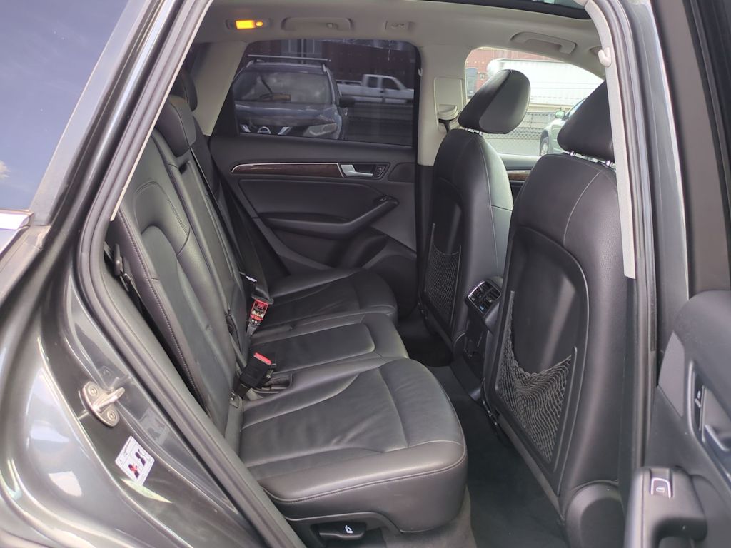 Thumbnail: 2016 Audi Q5 - 29