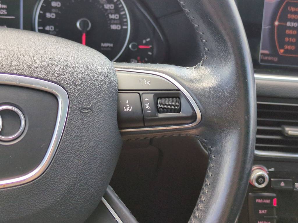 Thumbnail: 2016 Audi Q5 - 31