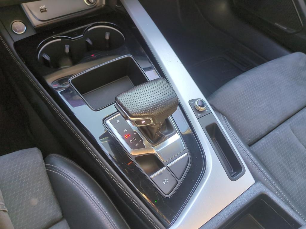 Thumbnail: 2022 Audi A4 - 37