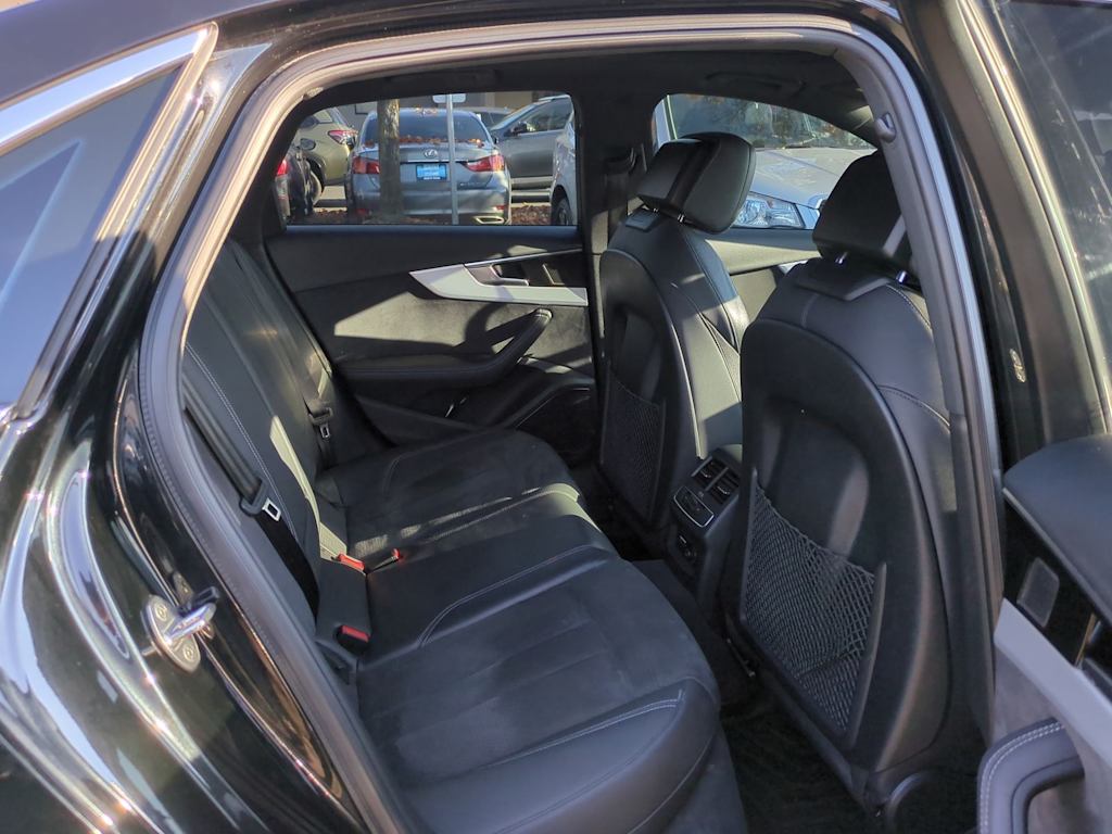 Thumbnail: 2022 Audi A4 - 30