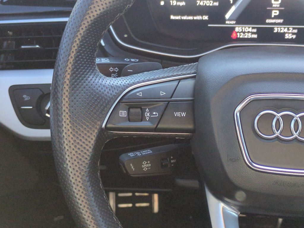 Thumbnail: 2022 Audi A4 - 31