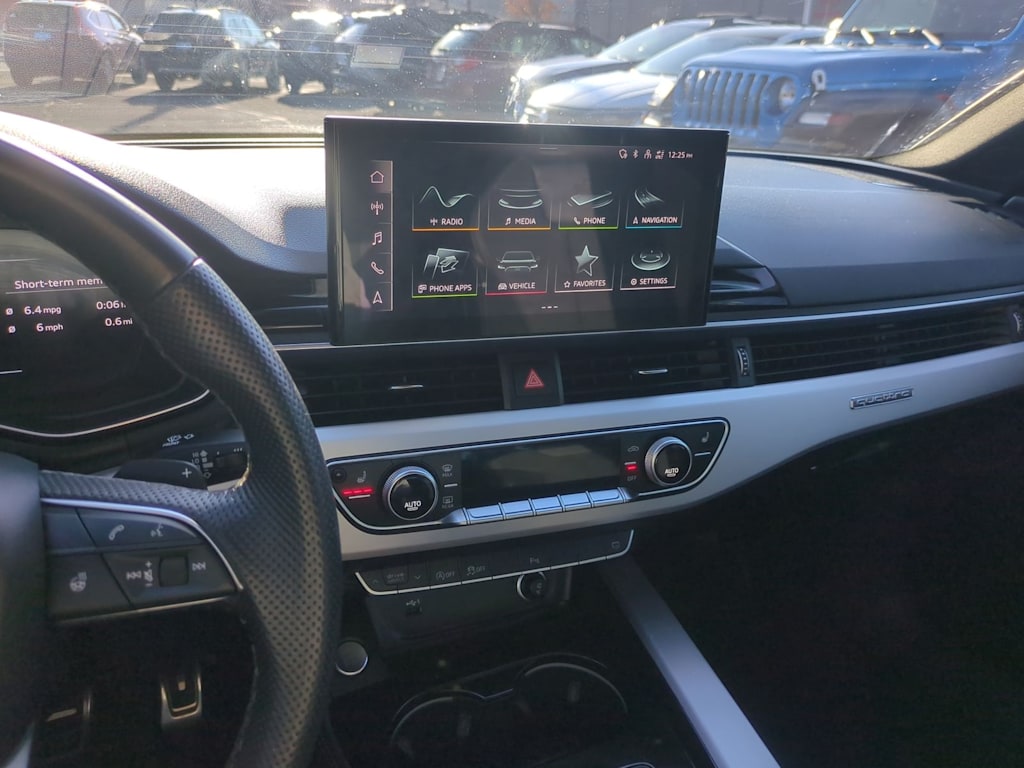 Thumbnail: 2022 Audi A4 - 15