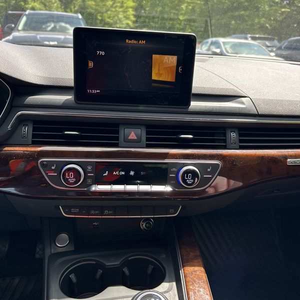 Thumbnail: 2018 Audi A4 - 11