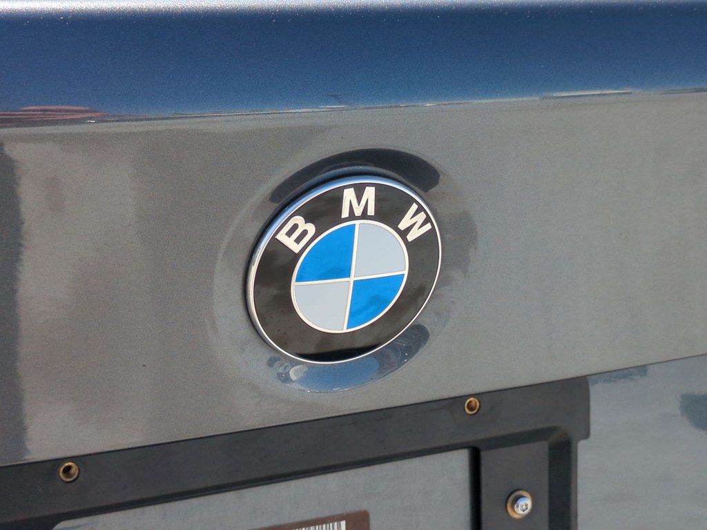 Thumbnail: 2015 BMW 3 Series - 7