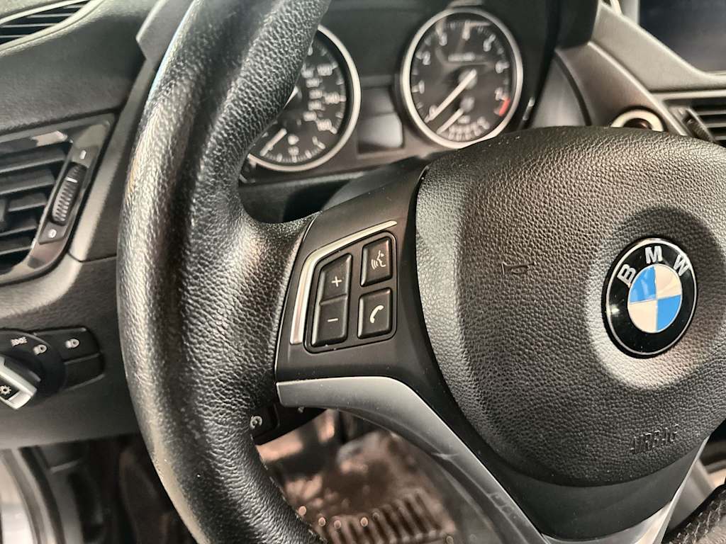 Thumbnail: 2014 BMW X1 - 31