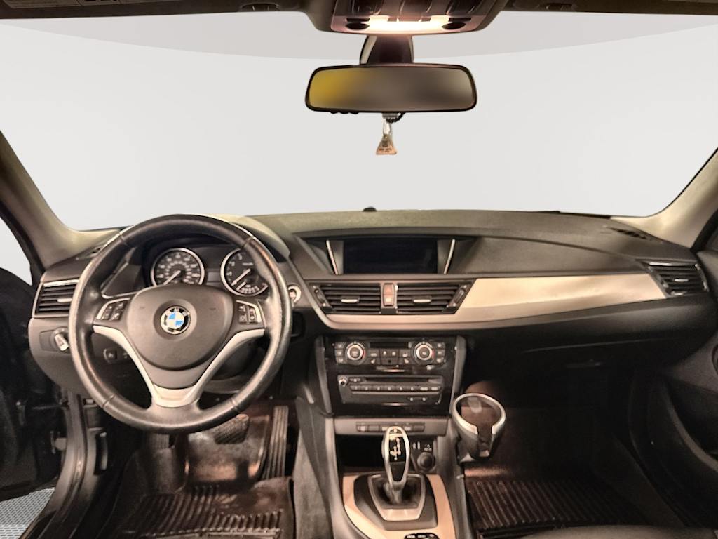 Thumbnail: 2014 BMW X1 - 10