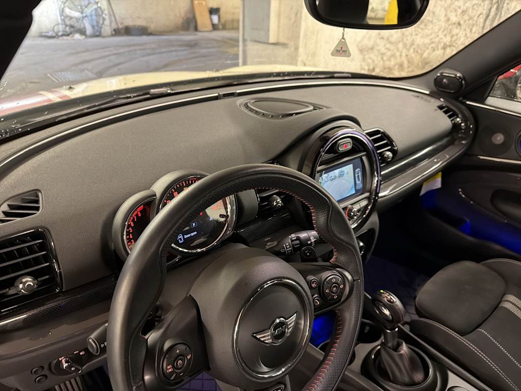 Thumbnail: 2018 MINI Cooper Clubman - 2