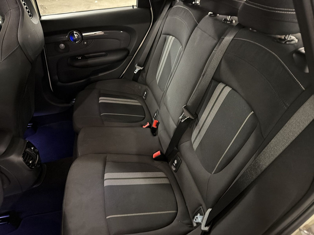 Thumbnail: 2018 MINI Cooper Clubman - 23