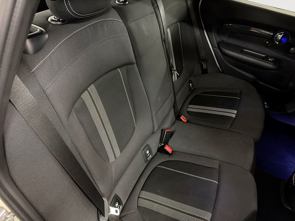 Thumbnail: 2018 MINI Cooper Clubman - 24