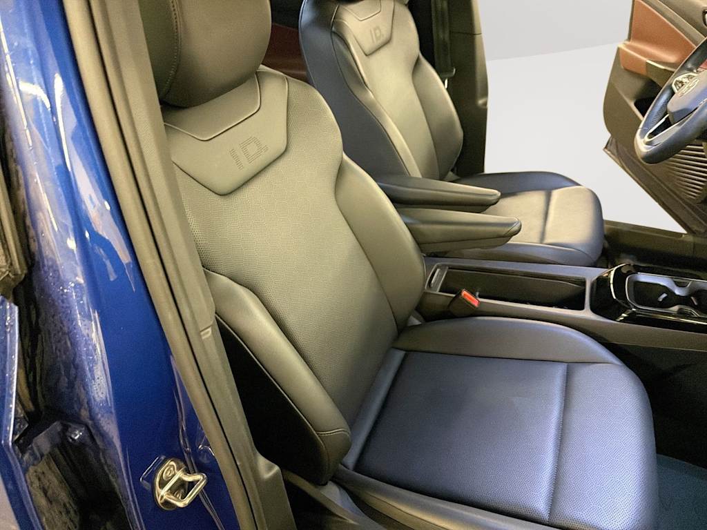 Thumbnail: 2021 Volkswagen ID.4 - 27
