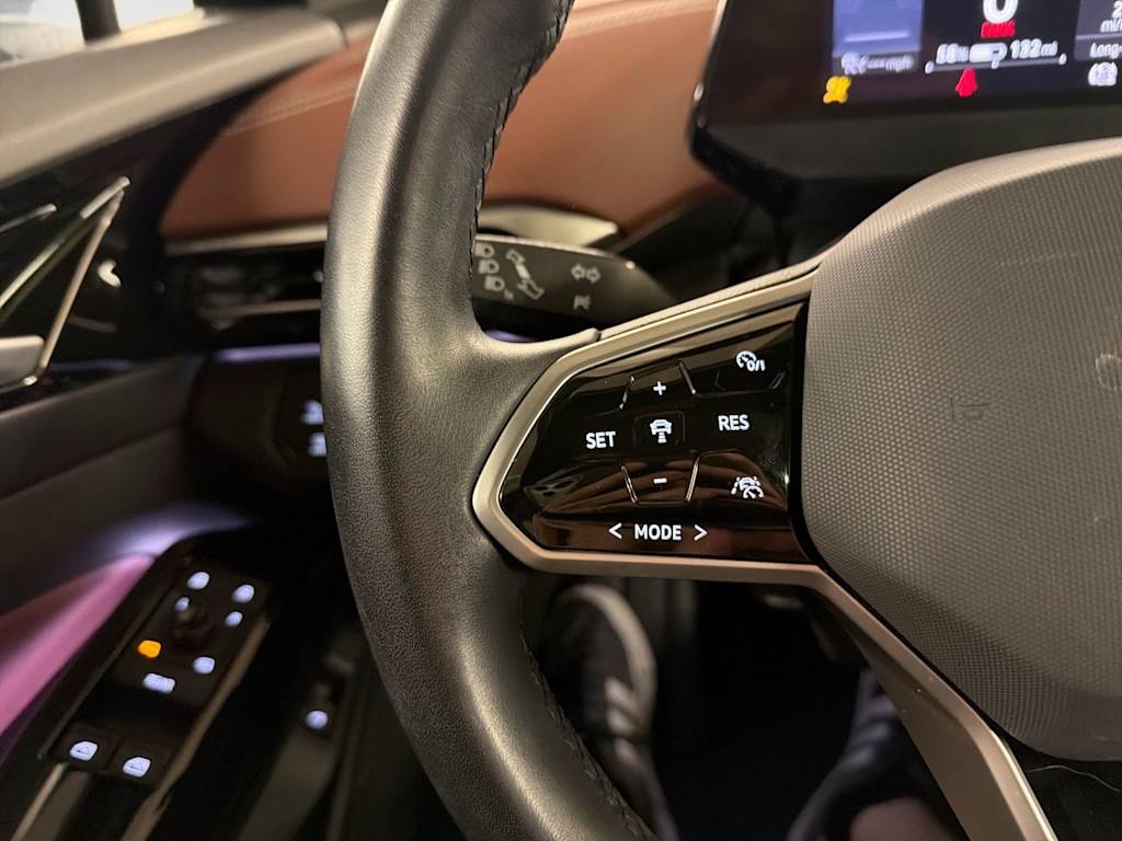 Thumbnail: 2021 Volkswagen ID.4 - 28