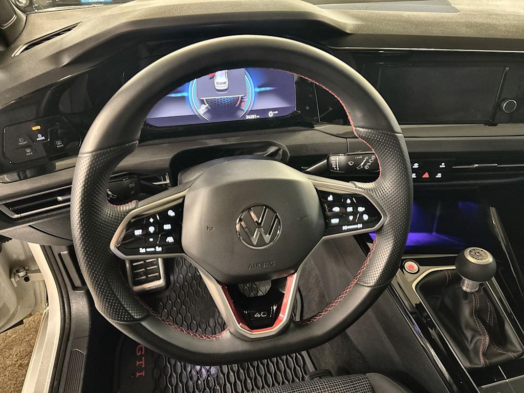 Thumbnail: 2023 Volkswagen Golf - 13