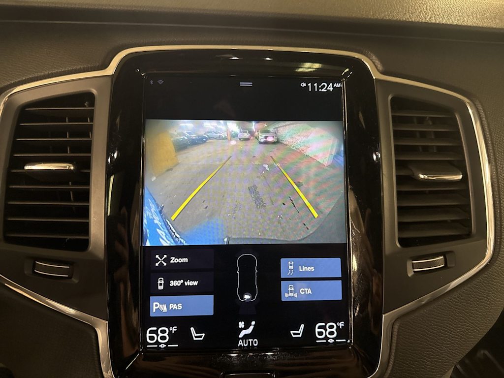 Thumbnail: 2020 Volvo XC90 - 14