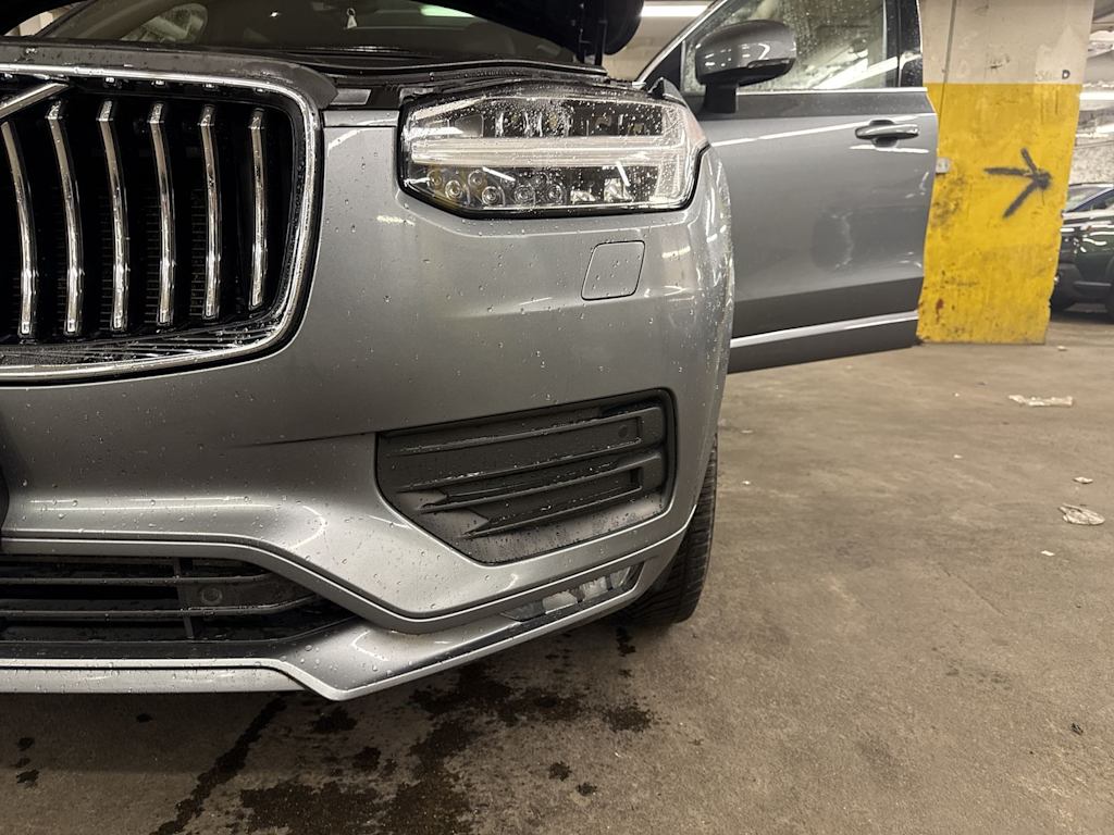 Thumbnail: 2020 Volvo XC90 - 23