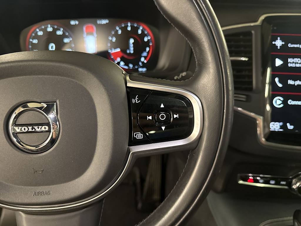 Thumbnail: 2020 Volvo XC90 - 29