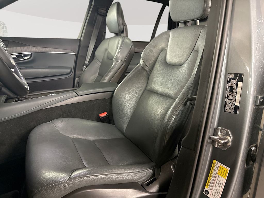 Thumbnail: 2020 Volvo XC90 - 11