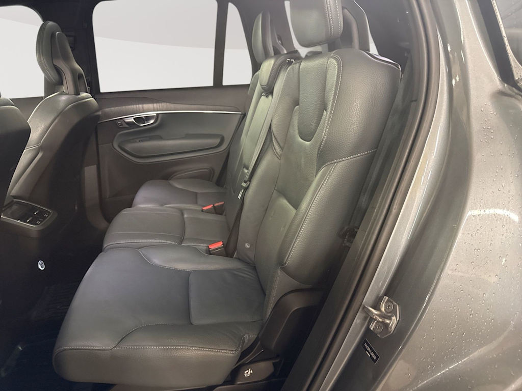 Thumbnail: 2020 Volvo XC90 - 25