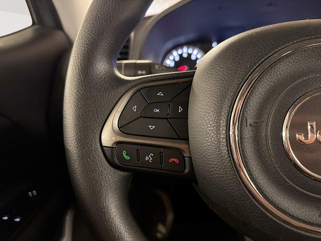 Thumbnail: 2022 Jeep Renegade - 27