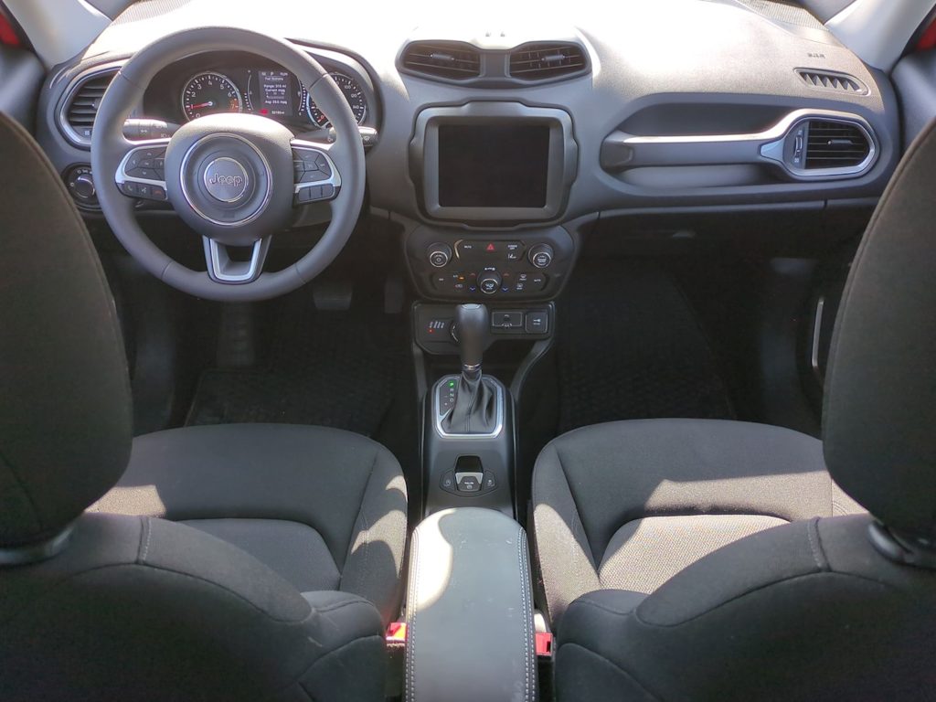2023 Jeep Renegade Latitude 10