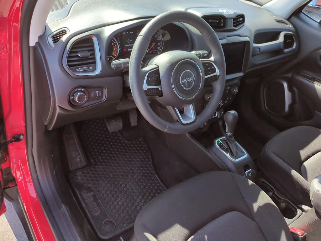 2023 Jeep Renegade Latitude 2