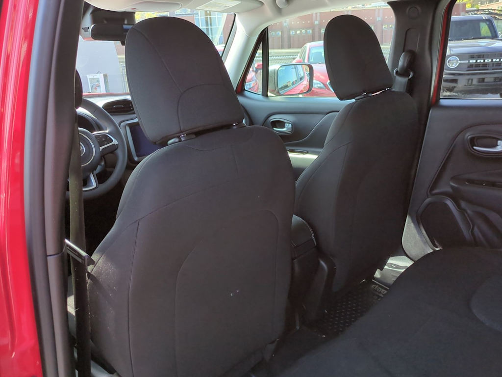 2023 Jeep Renegade Latitude 12