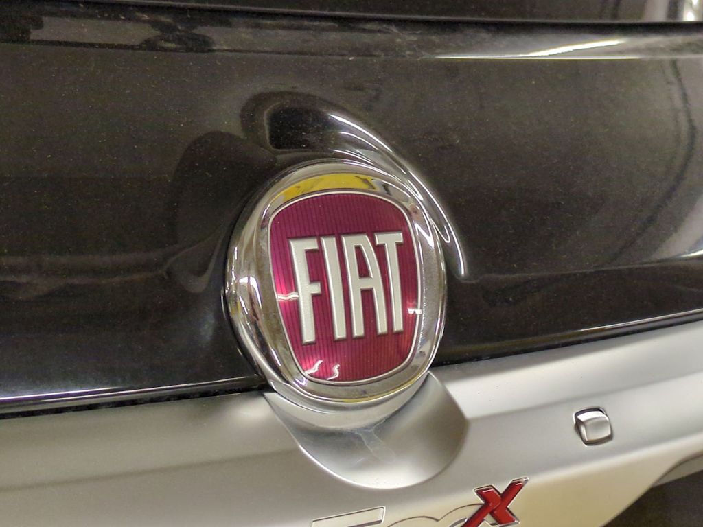 Thumbnail: 2019 Fiat 500X - 25