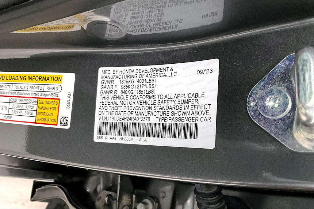 Thumbnail: 2024 Acura Integra - 19