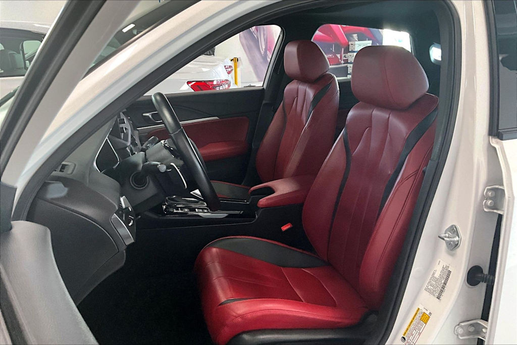 Thumbnail: 2024 Acura Integra - 10