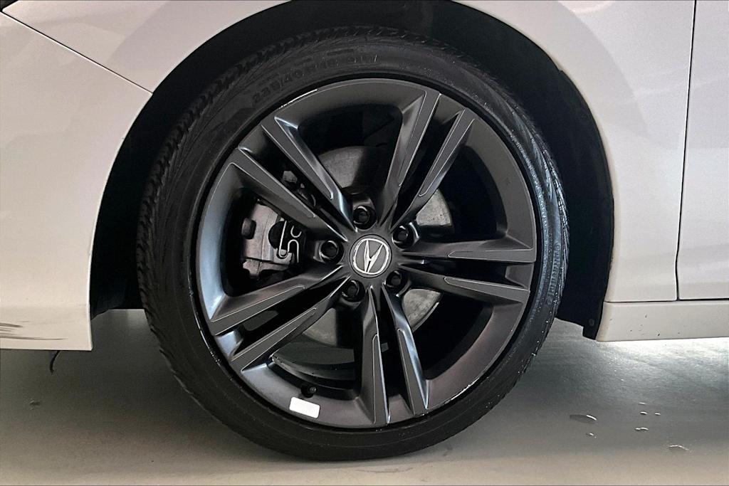 Thumbnail: 2024 Acura Integra - 8