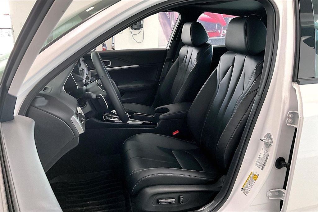 Thumbnail: 2026 Acura Integra - 11