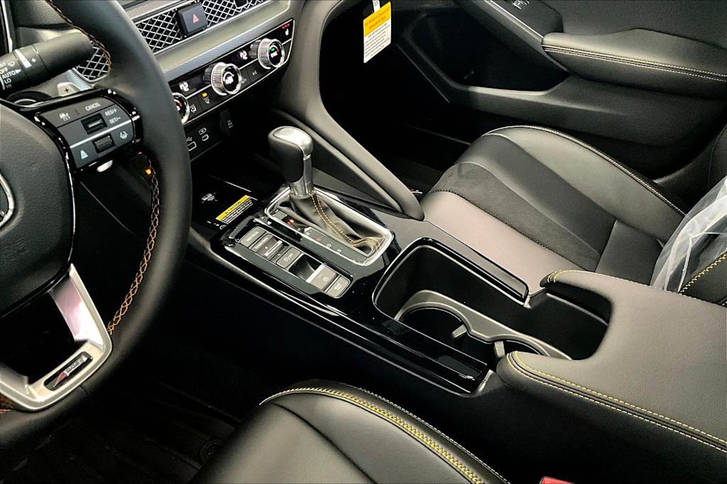 Thumbnail: 2026 Acura Integra - 15