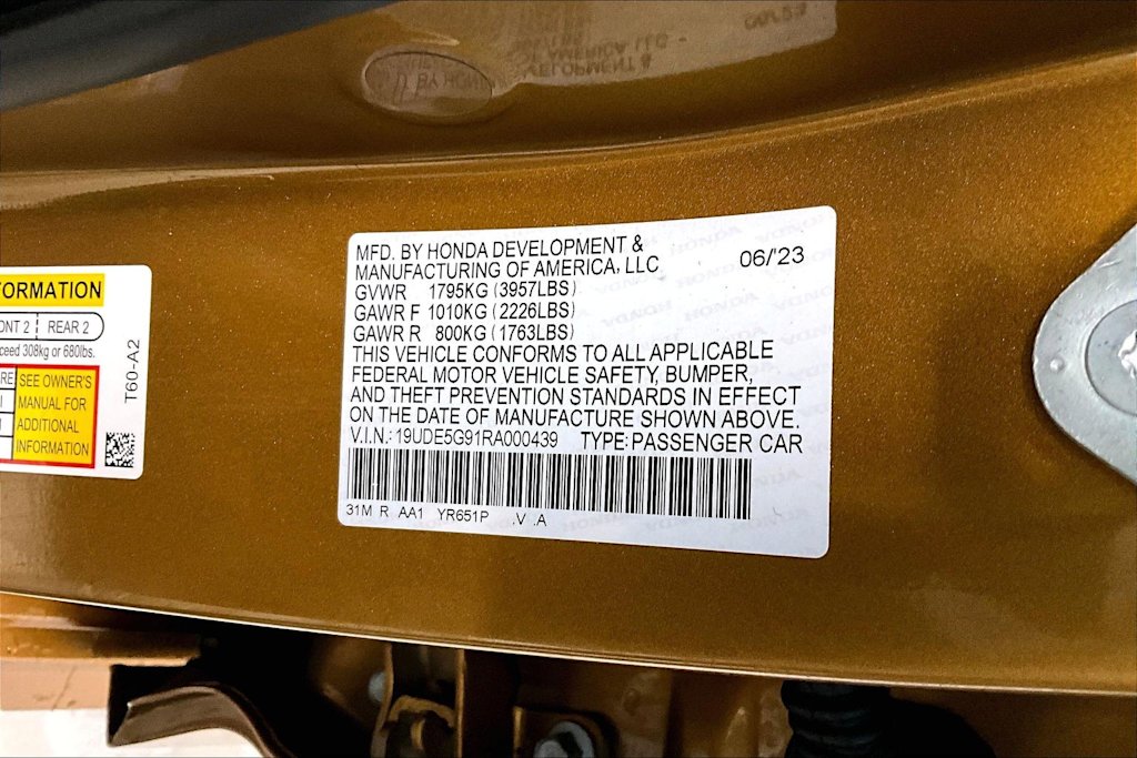 Thumbnail: 2024 Acura Integra - 19