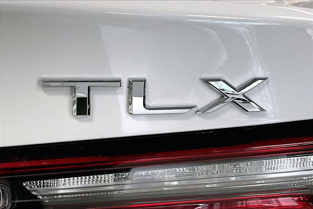 Thumbnail: 2022 Acura TLX - 18