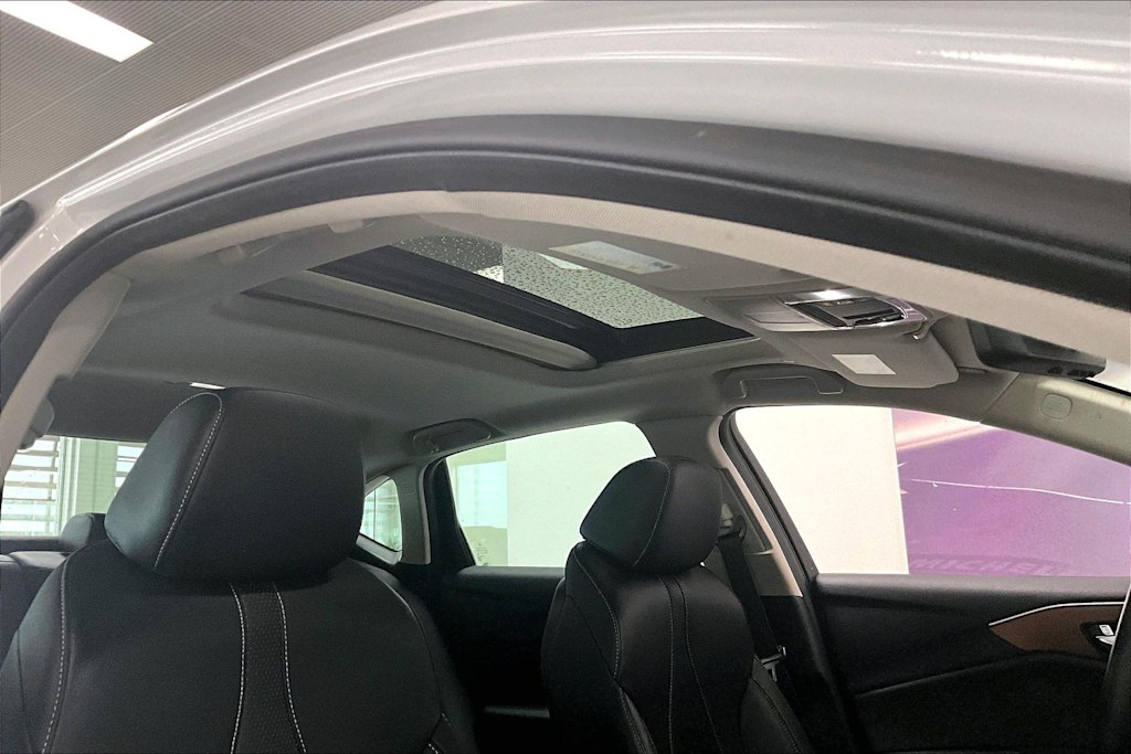 Thumbnail: 2021 Acura TLX - 28