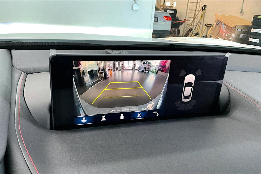 Thumbnail: 2025 Acura TLX - 15