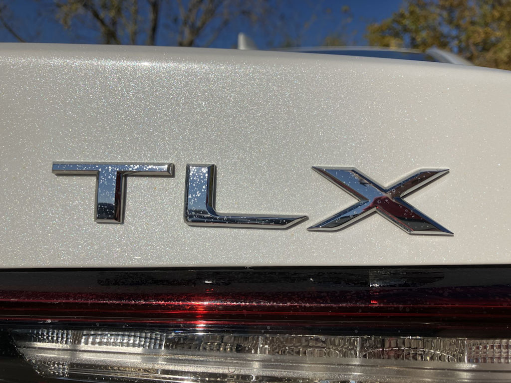 2021 Acura TLX Advance 23